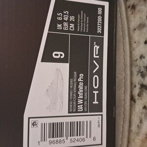 Brand New UA White HOVR sneakers